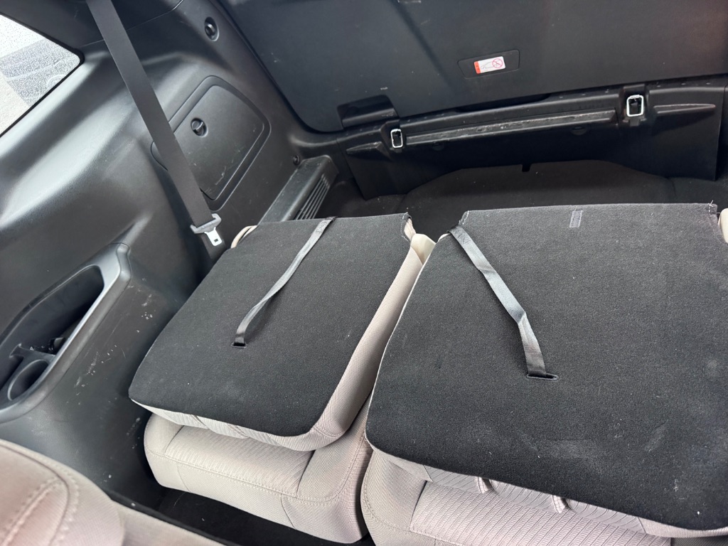 2018 Ford Explorer - $15,990