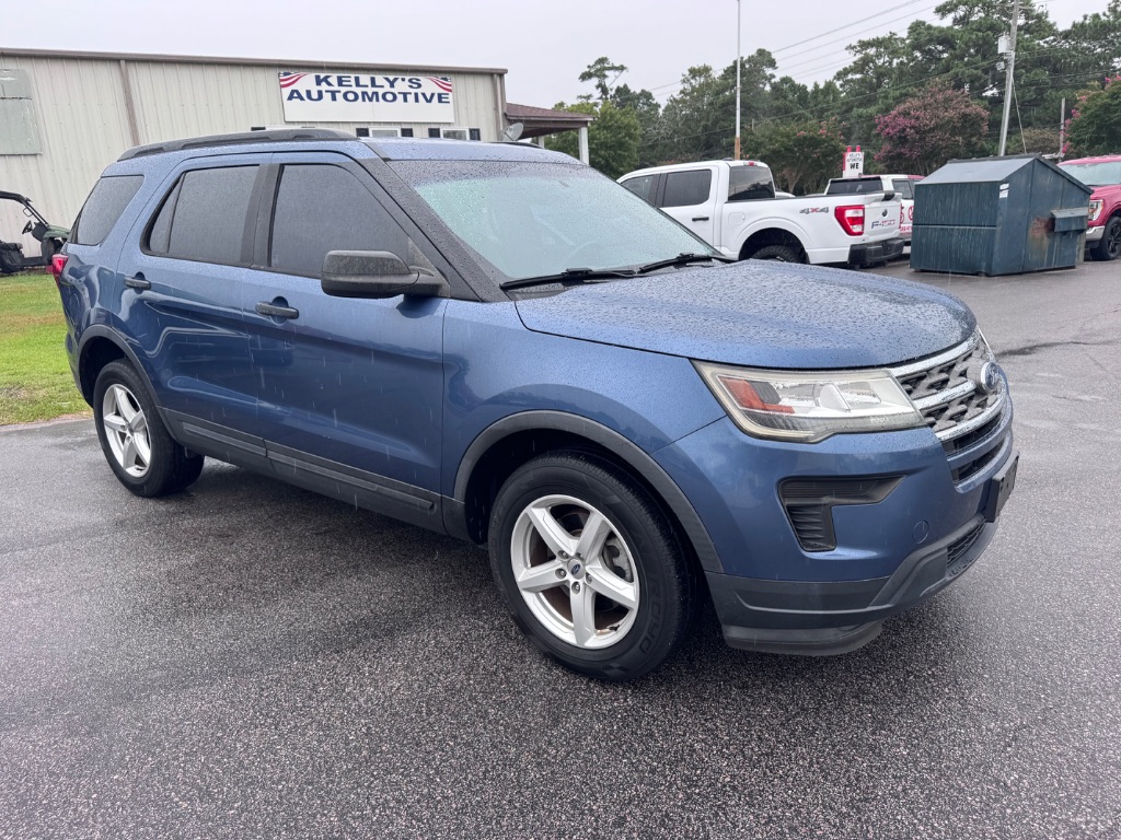 2018 Ford Explorer - $15,990