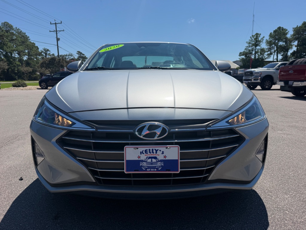 2020 Hyundai Elantra - $17,107