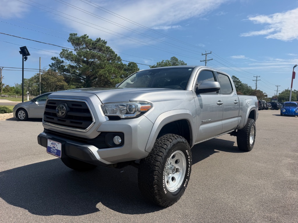 TAUPE GRAY METALLIC 2018 Toyota Tacoma Pickup Truck Four-Wheel Drive Automatic