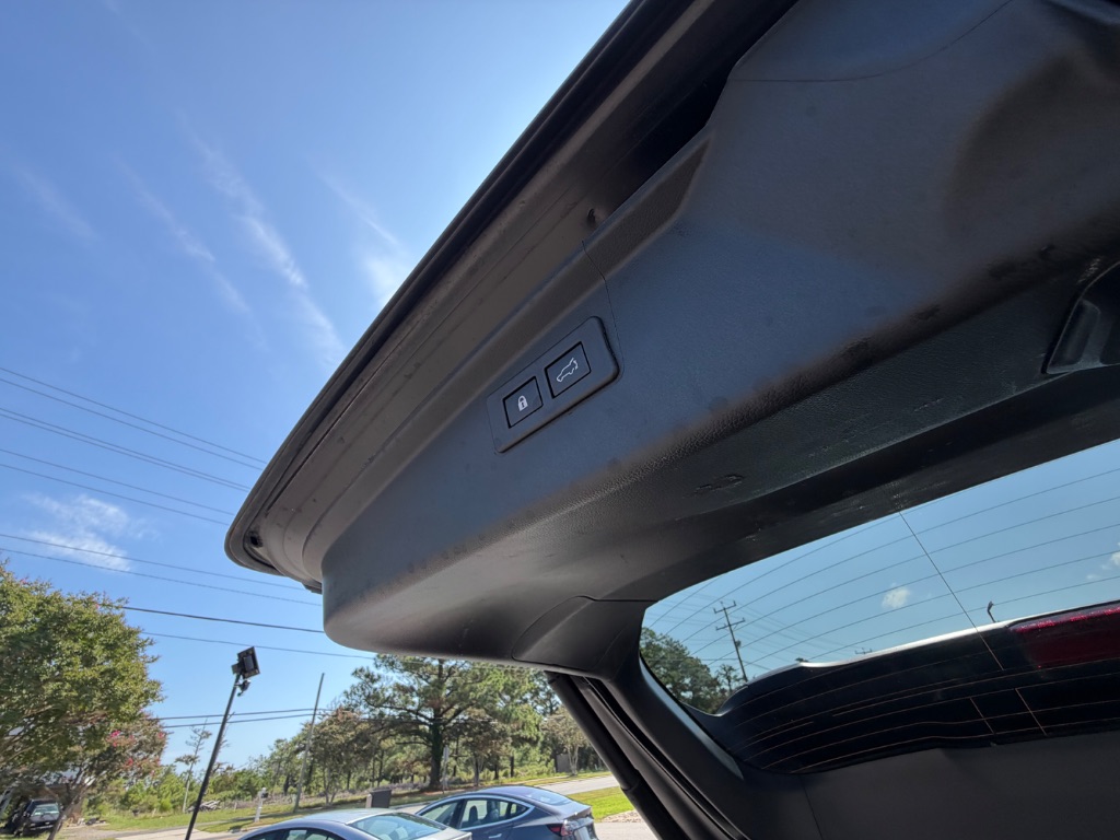 2025 Subaru Outback - $24,990