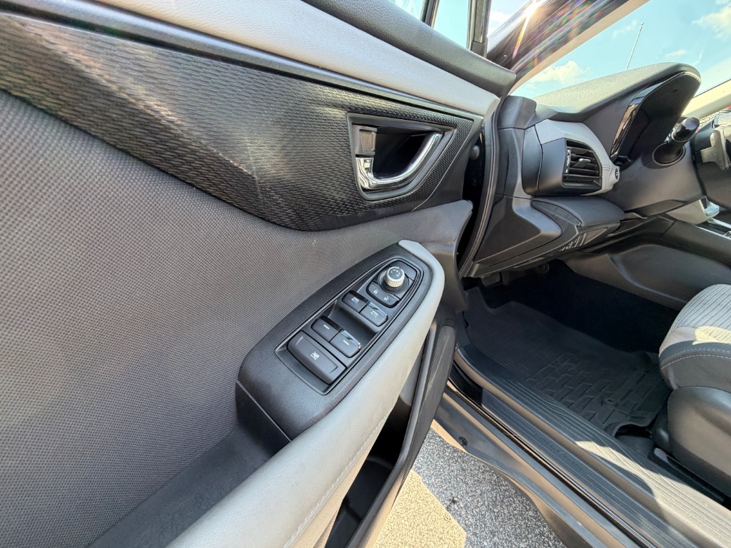 2025 Subaru Outback - $24,990