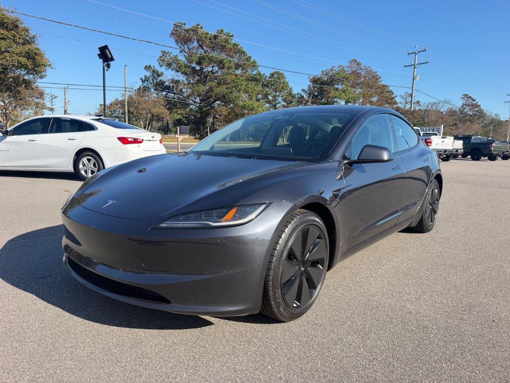 2024 Tesla Model 3 - $31,999
