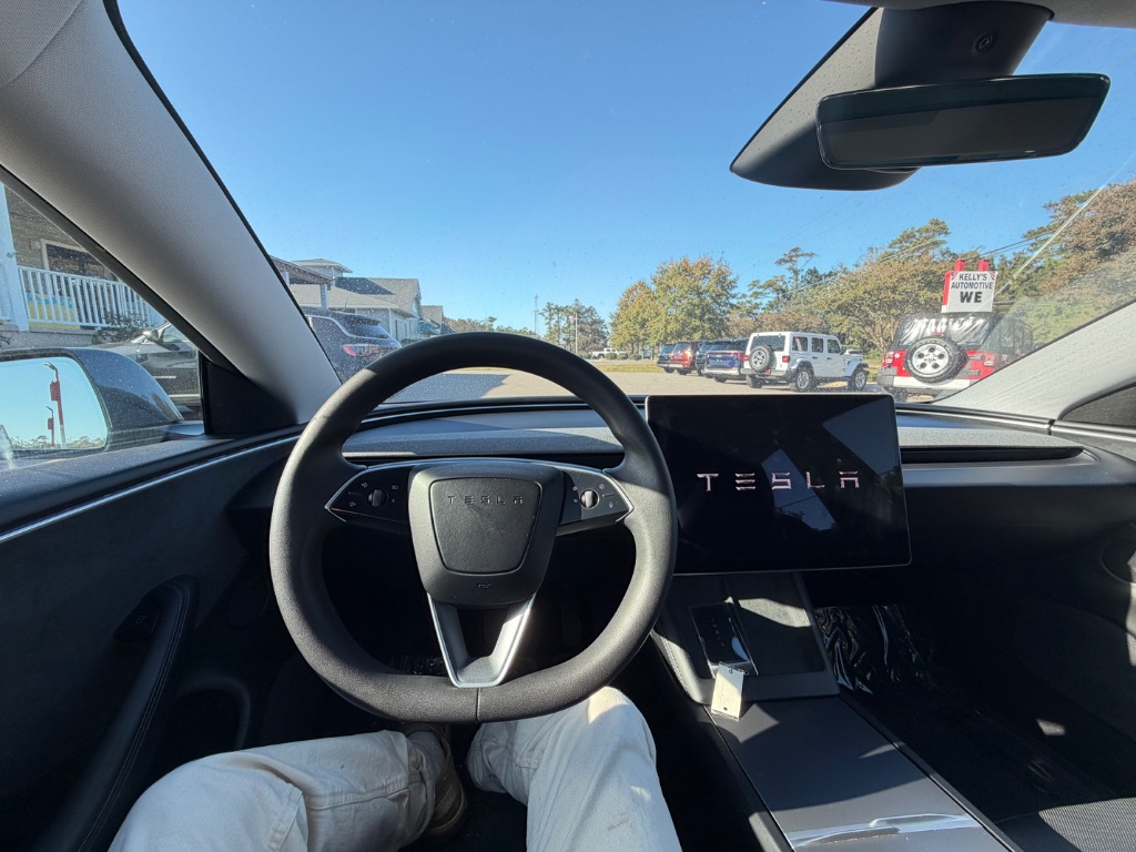 2024 Tesla Model 3 - $31,999
