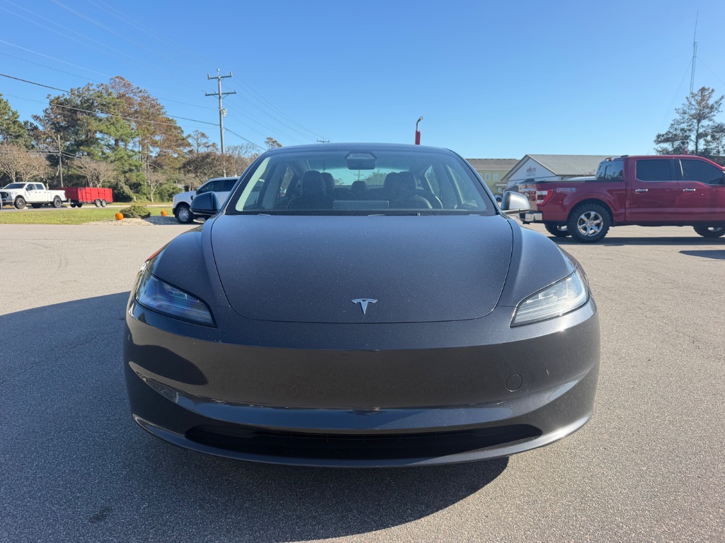 2024 Tesla Model 3 - $31,999
