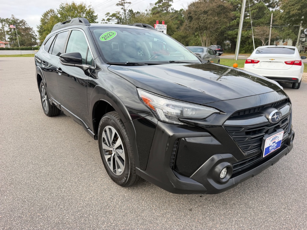 2023 Subaru Outback - $21,495