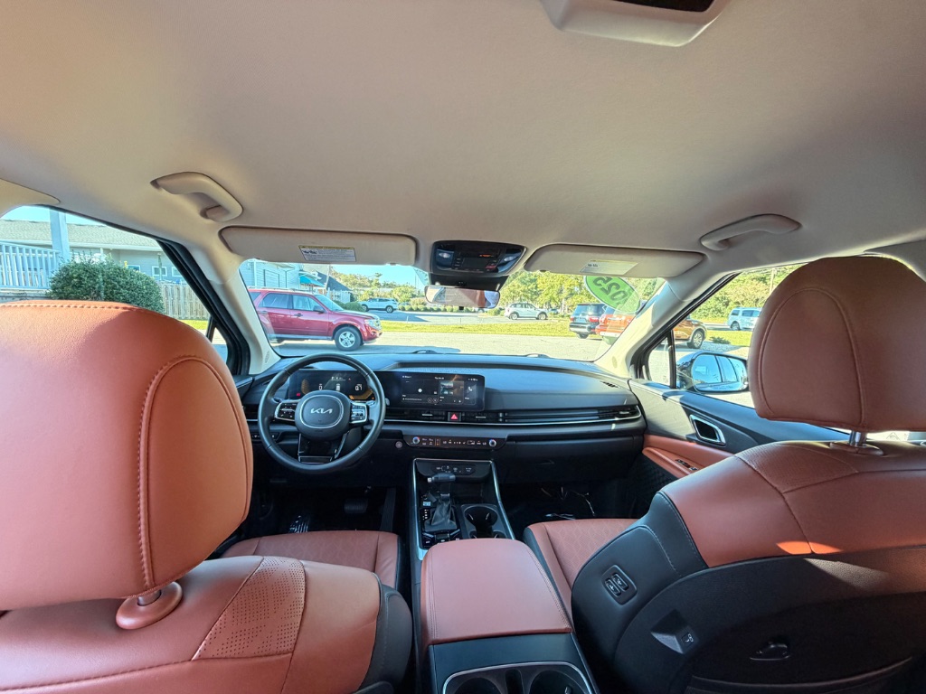 2025 Kia Carnival - $33,995