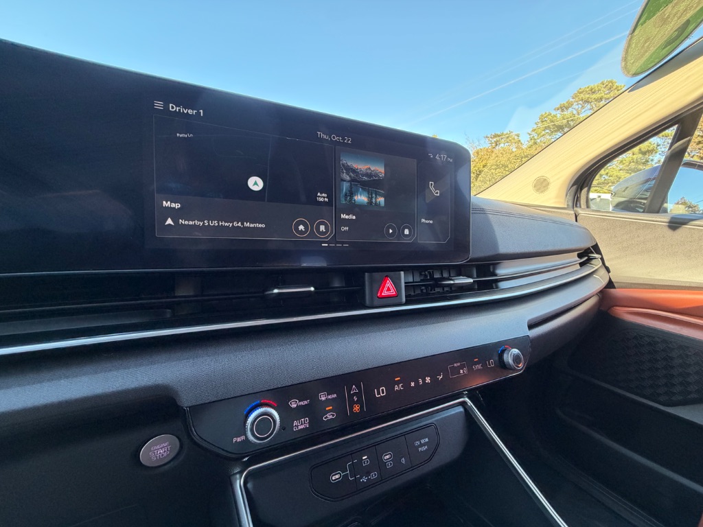 2025 Kia Carnival - $33,995