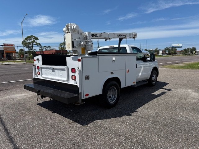 2011 Ford F-350 - $19,900