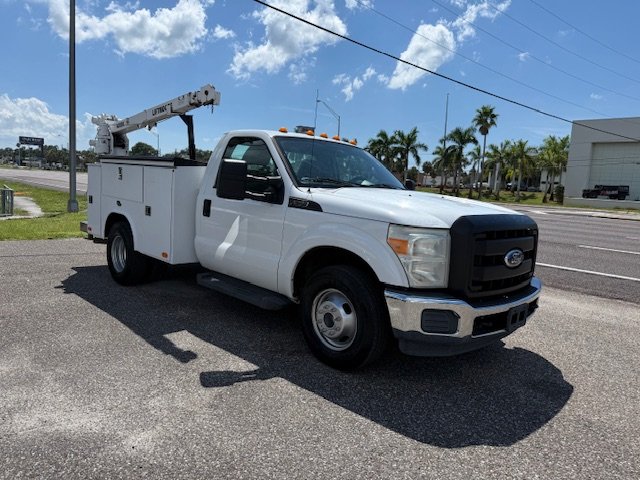 2011 Ford F-350 - $19,900