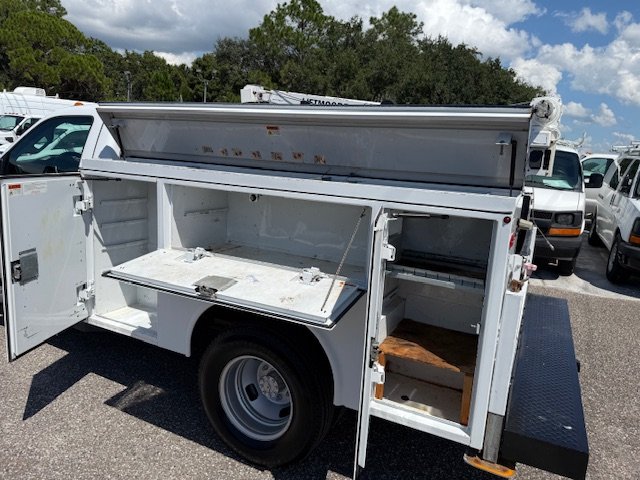2011 Ford F-350 - $19,900