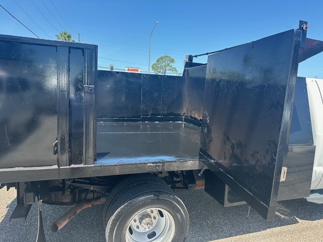 2006 Ford F-350 Super Duty - $19,900