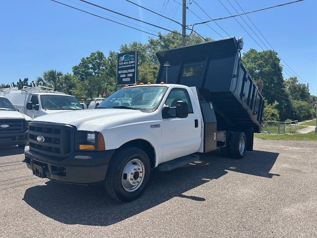 2006 Ford F-350 Super Duty - $19,900