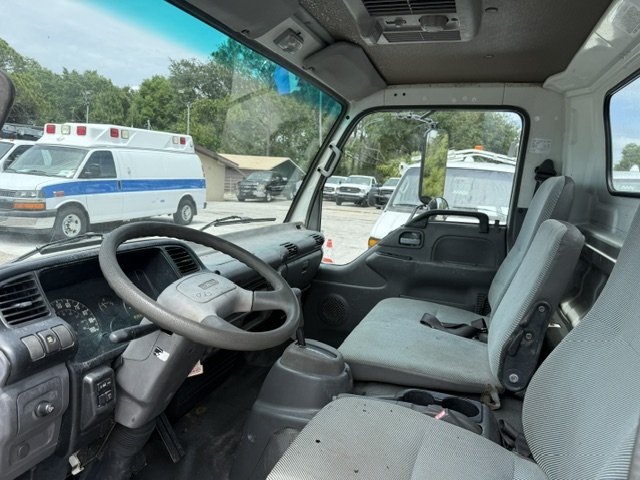 2005 Isuzu Npr/npr-hd - $23,900
