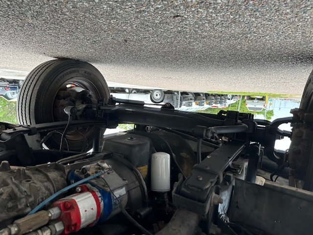 2003 Ford F-550 - $25,900