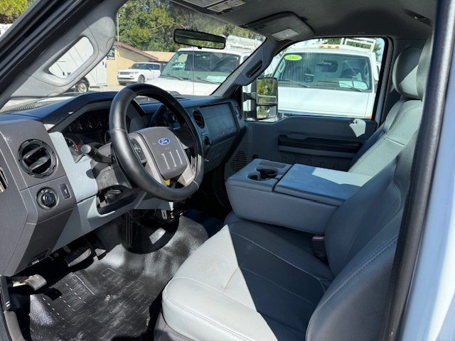 2011 Ford F-250 - $10,900