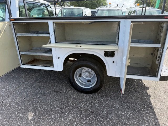 2008 Ford F-350 - $13,900