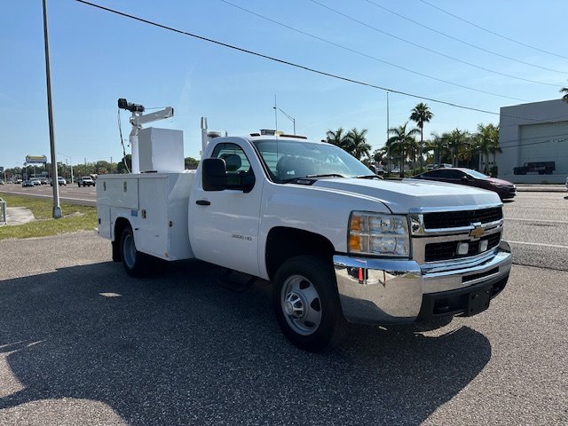 2010 Chevrolet Silverado - $13,900