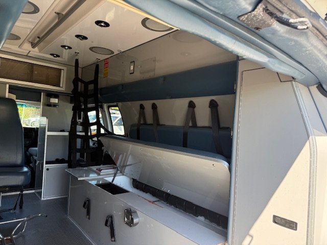 2012 Chevrolet Express - $15,900