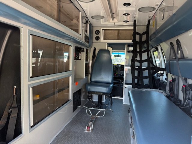 2012 Chevrolet Express - $15,900