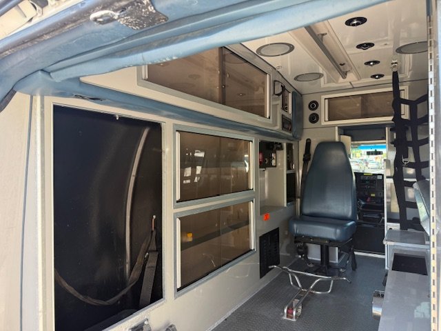 2012 Chevrolet Express - $15,900