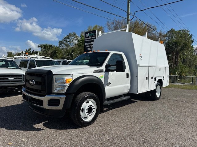 2011 Ford F-450 - $21,900