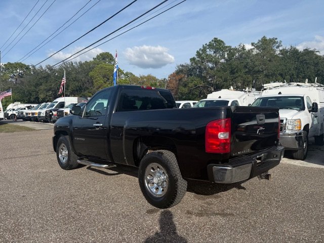 2011 Chevrolet Silverado 1500 - $9,900