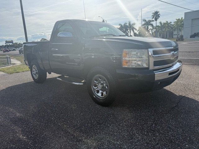 2011 Chevrolet Silverado 1500 - $9,900