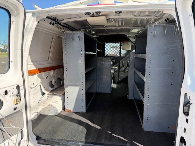 2009 Ford E-350 - $9,900