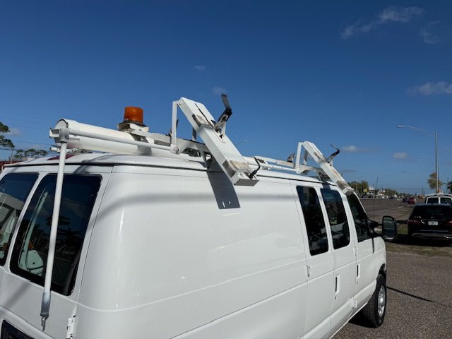 2009 Ford E-350 - $9,900