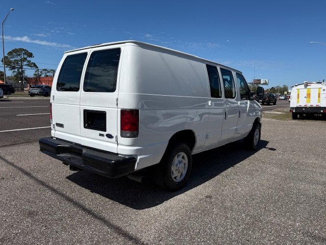 2009 Ford E-350 - $11,900