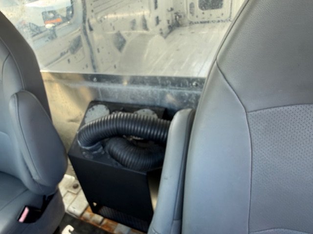 2006 Ford E-350 - $10,900