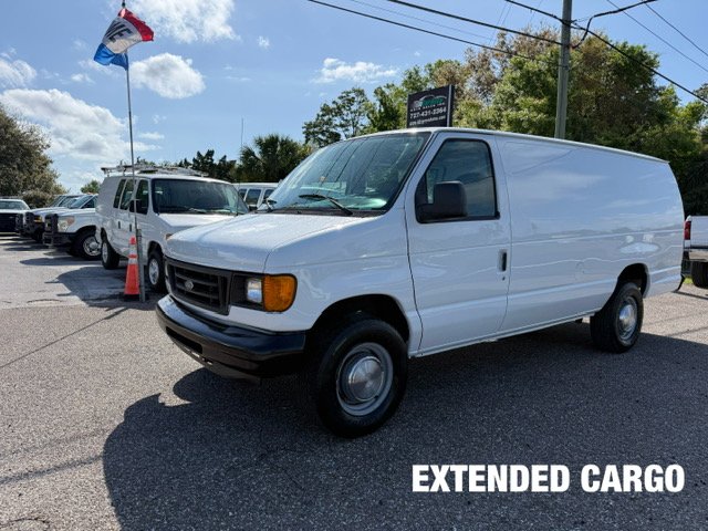 2006 Ford E-350 - $10,900