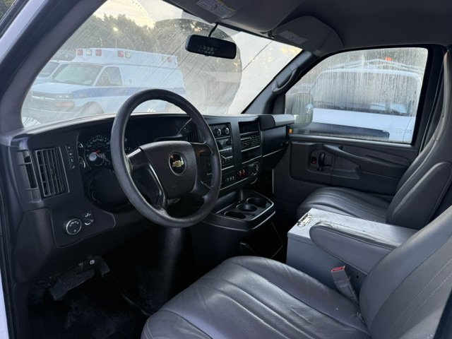 2015 Chevrolet Express - $14,900