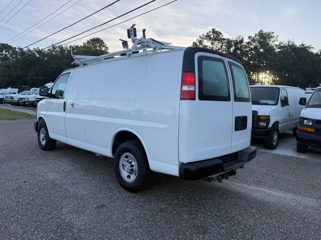 2015 Chevrolet Express - $14,900