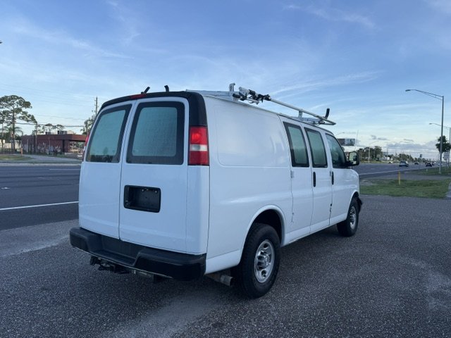 2015 Chevrolet Express - $14,900
