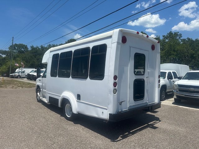 2008 Ford E-350 - $7,900