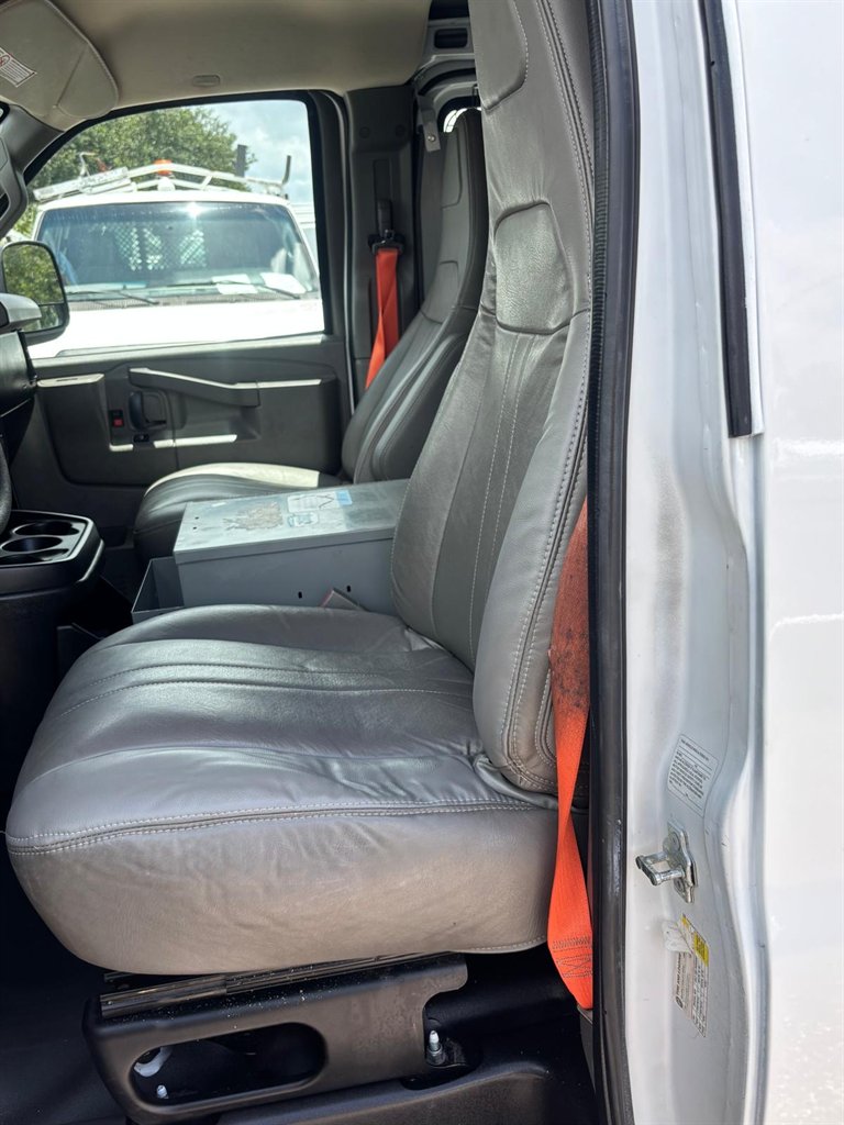 2017 Chevrolet Express - $13,900