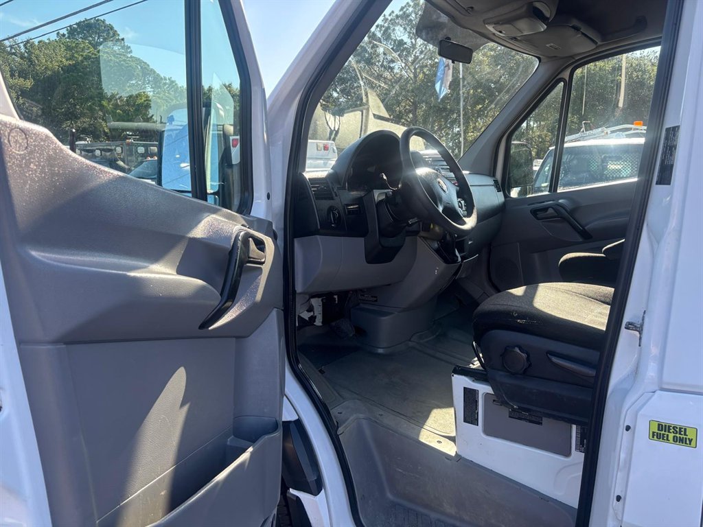2012 Mercedes-Benz 500 - $19,900