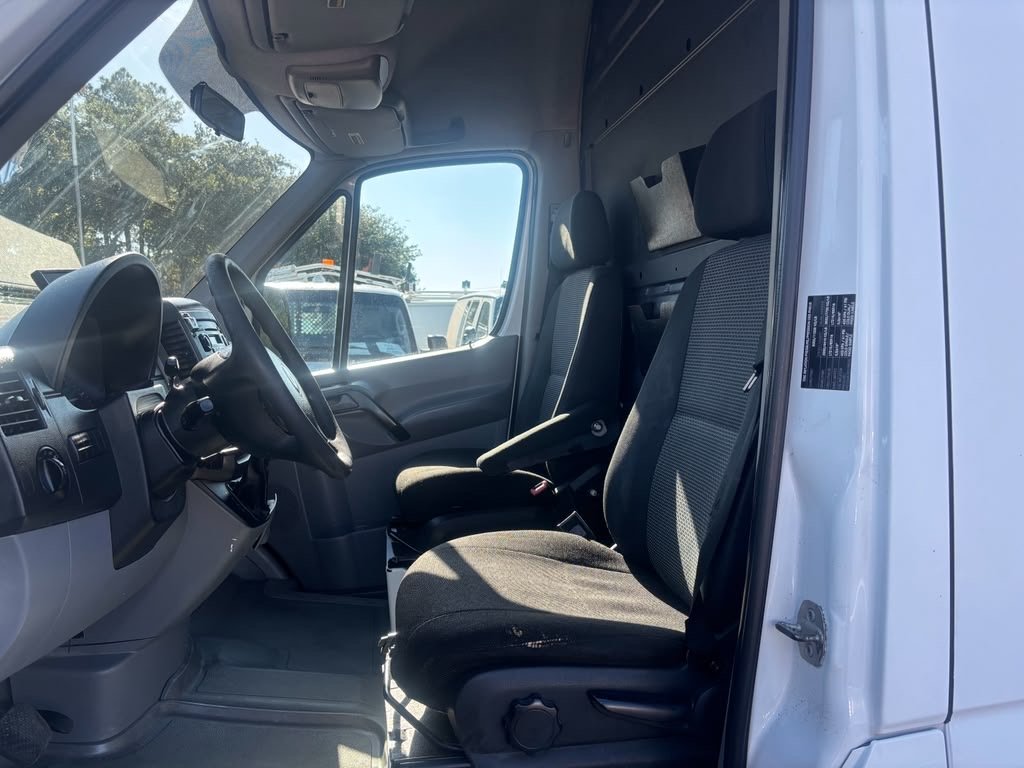 2012 Mercedes-Benz 500 - $19,900