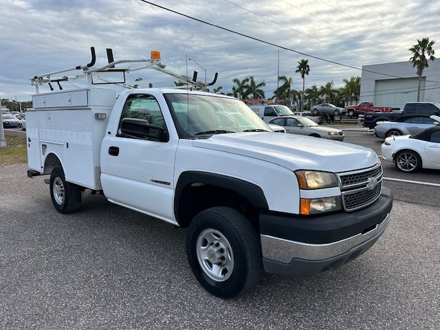 2005 Chevrolet Silverado 2500 W/T photo