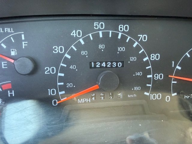 1999 Ford F-450 - $15,900