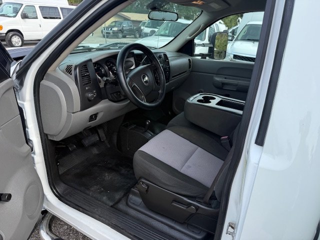 2008 Chevrolet Silverado - $21,900