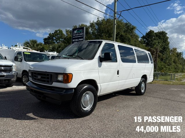 2006 Ford E-350 Super Duty - $14,900