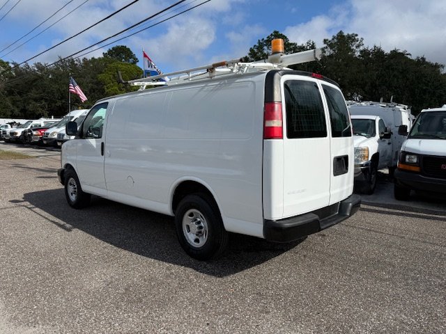 2011 Chevrolet Express - $10,900