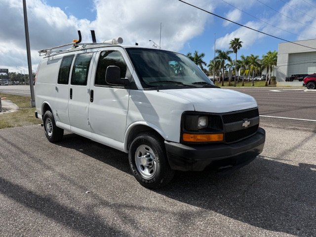 2011 Chevrolet Express - $10,900