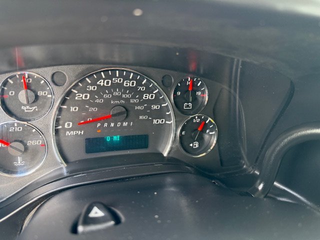 2011 Chevrolet Express - $10,900