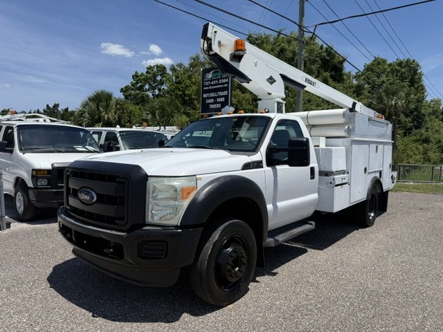 2013 Ford F-450 - $22,900