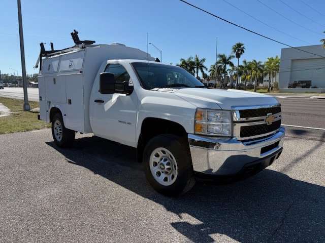 2012 Chevrolet Silverado 3500HD - $11,900