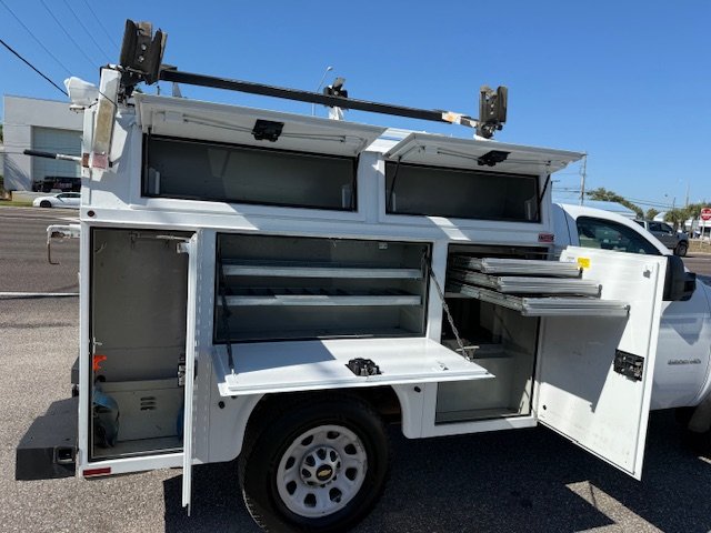 2012 Chevrolet Silverado 3500HD - $13,900